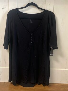 NWT torrid size 1 supersoft jersey fit and flare tunic- deep black